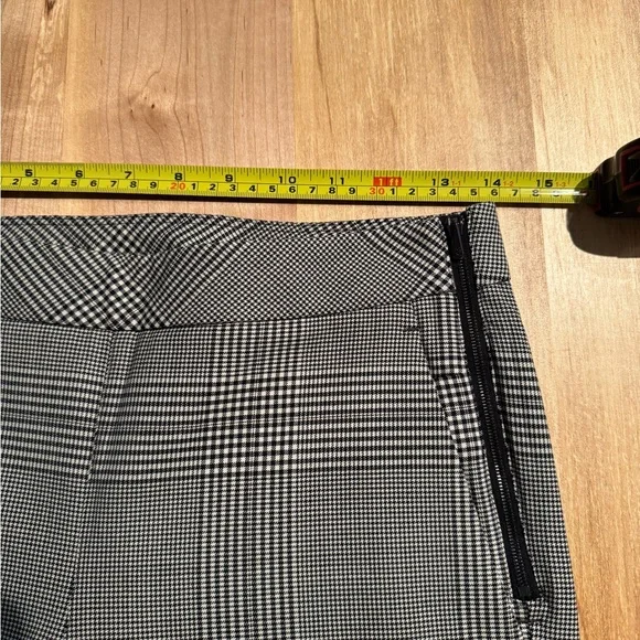 Kit and Ace Black and White Checkered Pants - Picture 6 of 7